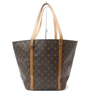 ▪️💯% Authentic Louis Vuitton Shoulder Bag